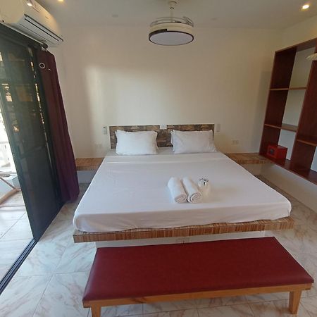 Jalyn'S Resort Sabang Puerto Galera Ngoại thất bức ảnh
