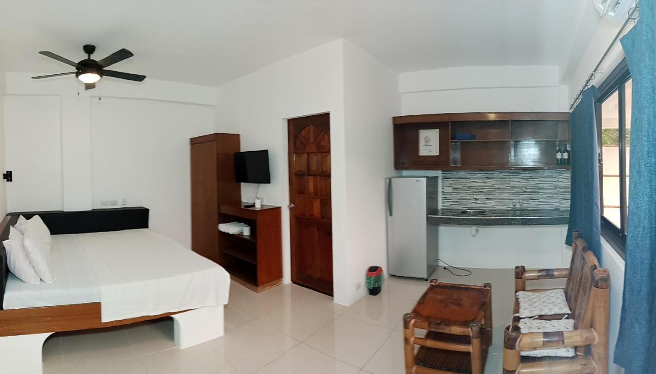 Jalyn'S Resort Sabang Puerto Galera Ngoại thất bức ảnh