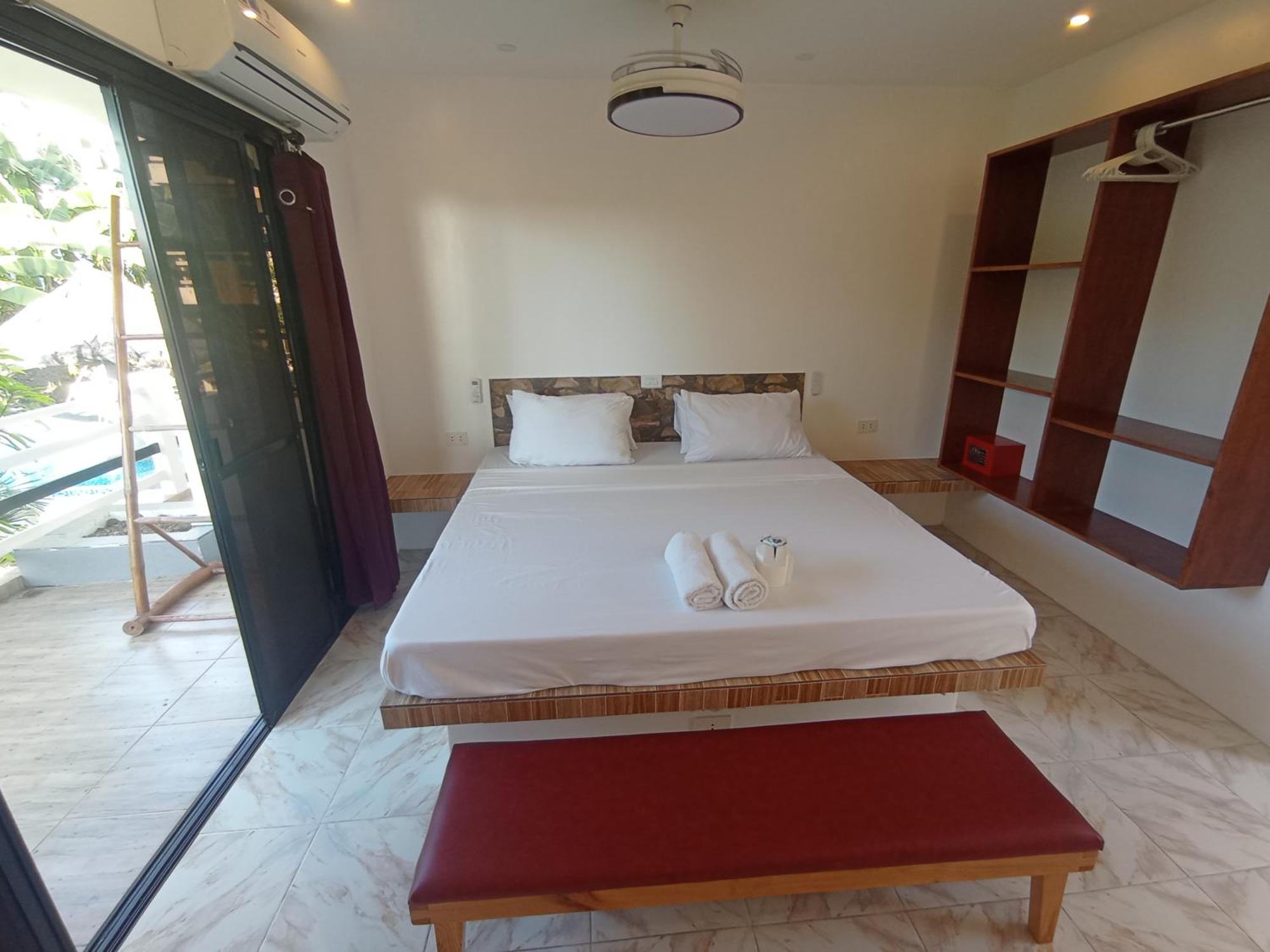 Jalyn'S Resort Sabang Puerto Galera Ngoại thất bức ảnh