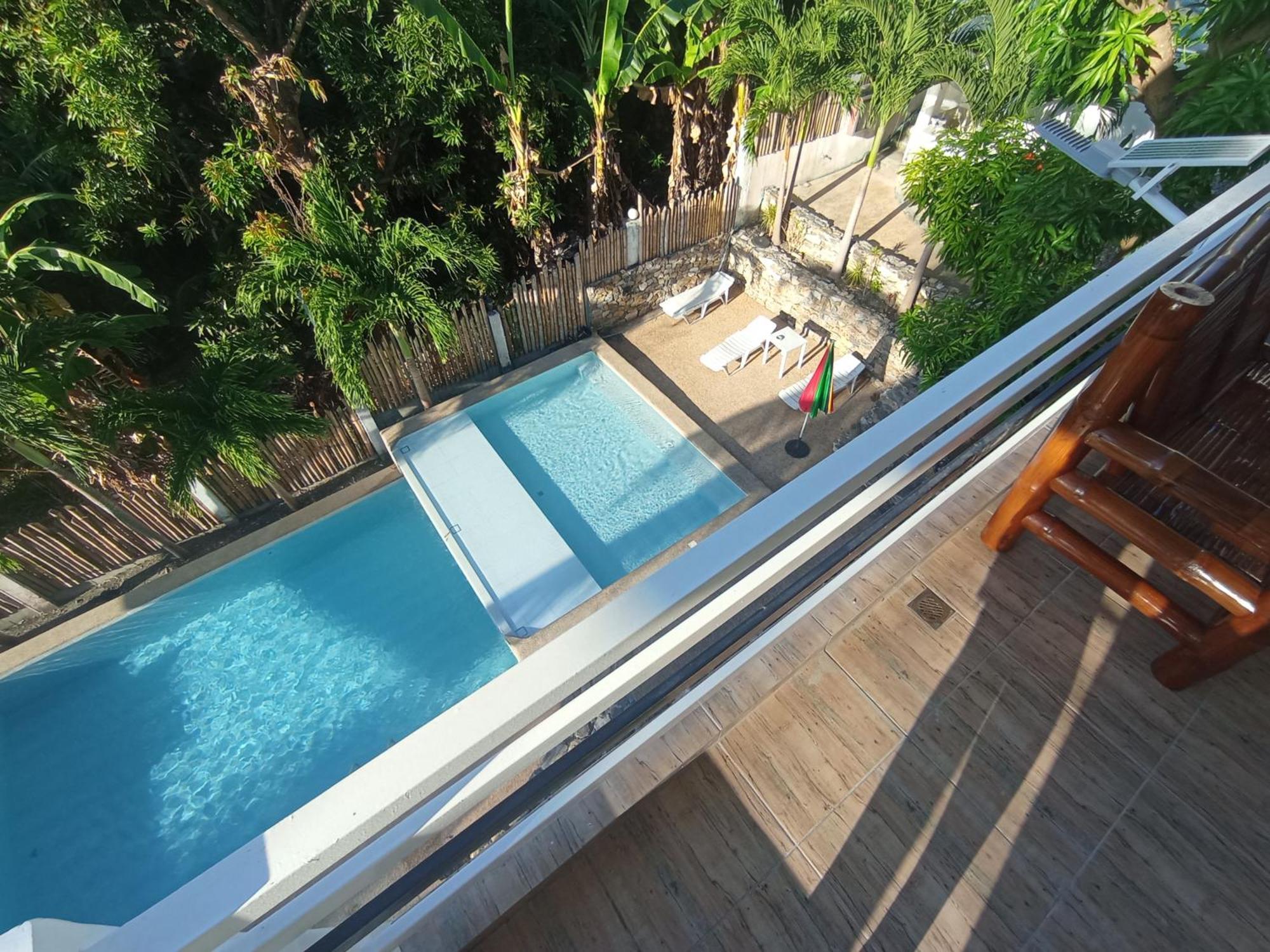 Jalyn'S Resort Sabang Puerto Galera Ngoại thất bức ảnh