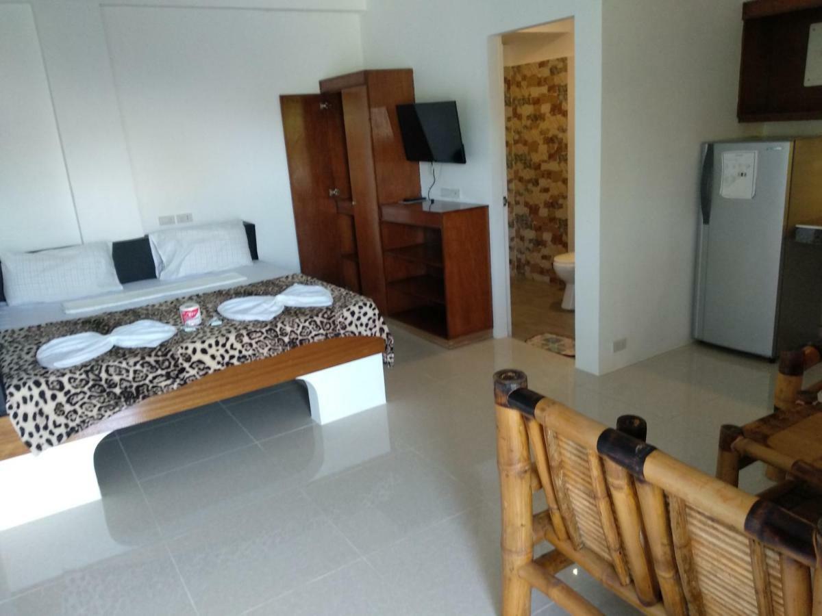 Jalyn'S Resort Sabang Puerto Galera Ngoại thất bức ảnh