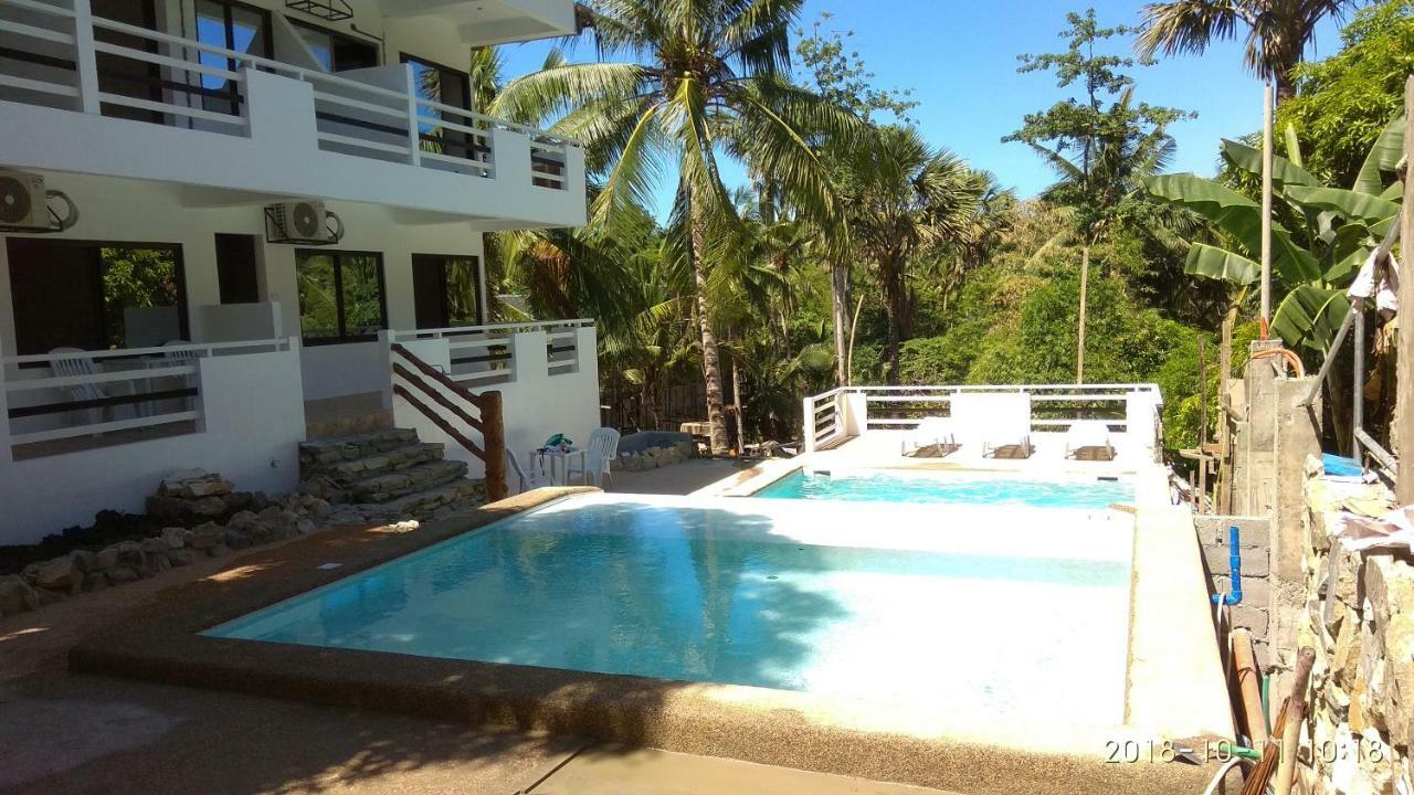 Jalyn'S Resort Sabang Puerto Galera Ngoại thất bức ảnh