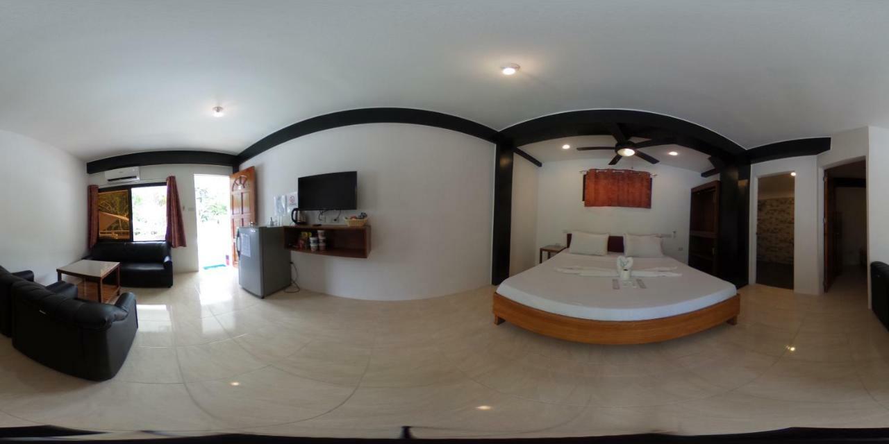 Jalyn'S Resort Sabang Puerto Galera Ngoại thất bức ảnh