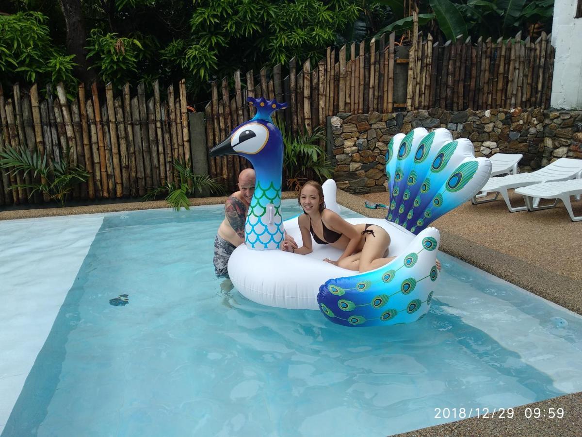 Jalyn'S Resort Sabang Puerto Galera Ngoại thất bức ảnh